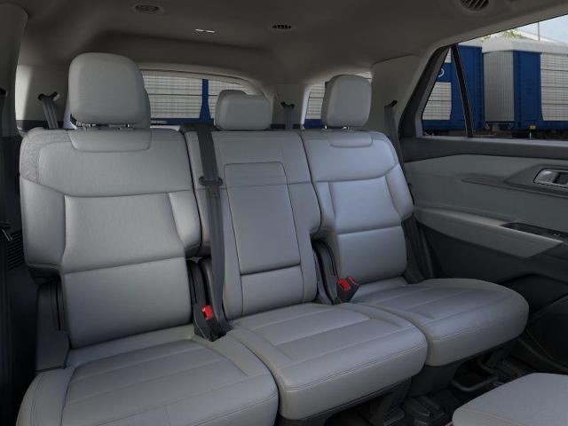 2026 Ford Explorer Active w/100A Pkg RWD