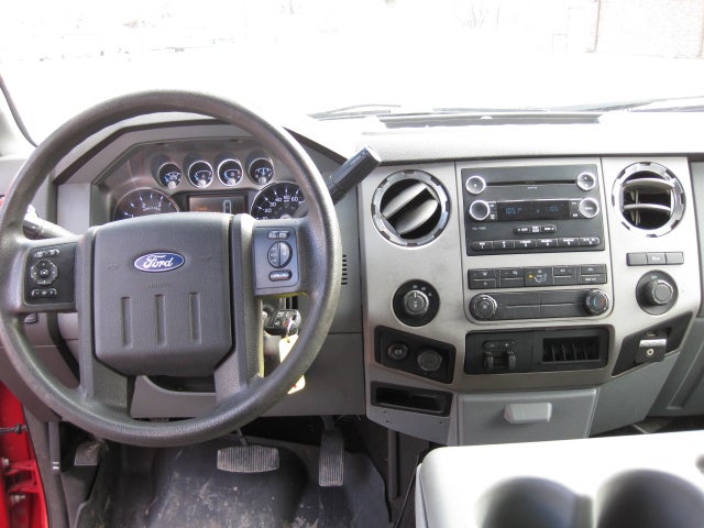 2015 Ford Super Duty F-250 SRW 4WD Crew Cab 8 Ft Box XLT