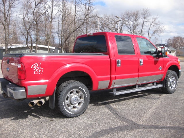 2015 Ford Super Duty F-250 SRW 4WD Crew Cab 8 Ft Box XLT