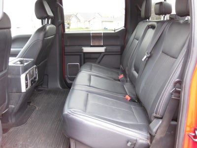 2022 Ford Super Duty F-250 SRW LARIAT 4WD Crew Cab 8' Box