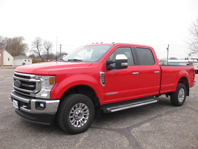 2022 Ford Super Duty F-250 SRW LARIAT 4WD Crew Cab 8' Box