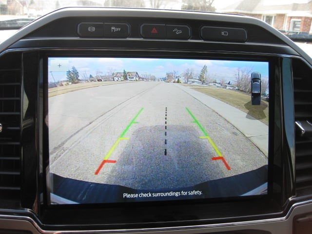 2022 Ford Super Duty F-250 SRW LARIAT 4WD Crew Cab 6.75' Box