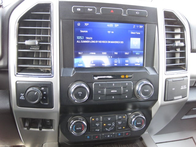 2021 Ford Super Duty F-350 SRW LARIAT 4WD Crew Cab 8' Box