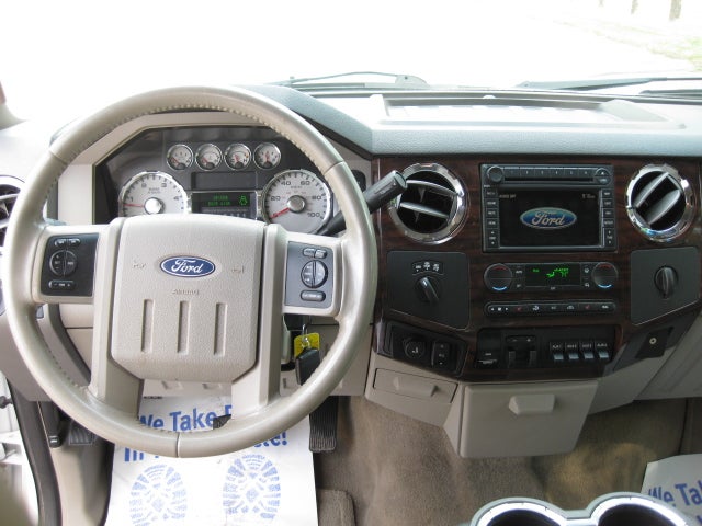 2008 Ford Super Duty F-350 SRW 4WD Crew Cab 8 Ft Box Lariat