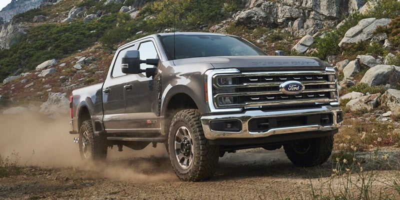 2025 Ford Super Duty F-350 SRW Offroading